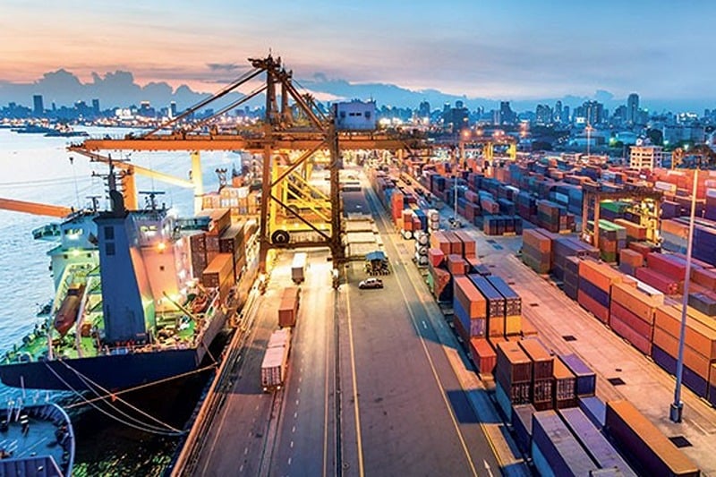 Commerce extérieur : la France enregistre une hausse de 0,9 % de ses échanges avec le Maroc